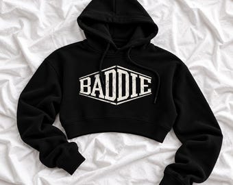 Sudadera corta con capucha BADDIE — Sudadera urbana para mujer