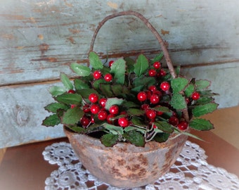 vintage witch's cauldron witchcraft magick antique cast iron pot Yule celebration