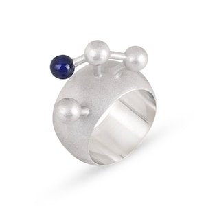 Statement Ring in sterling silver and lapis lazuli, Large Modern Ring