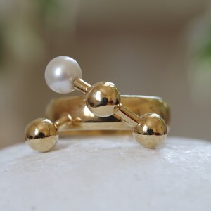Geometric Ring in Gold-plated Silver with Pearl, Modern Spheres Ring, Design Jewelry image 8
