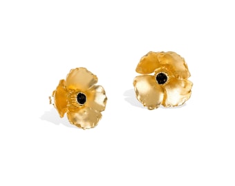 Small Poppy Studs in Gold-plated Sterling Silver, Gold Flower Short Earrings