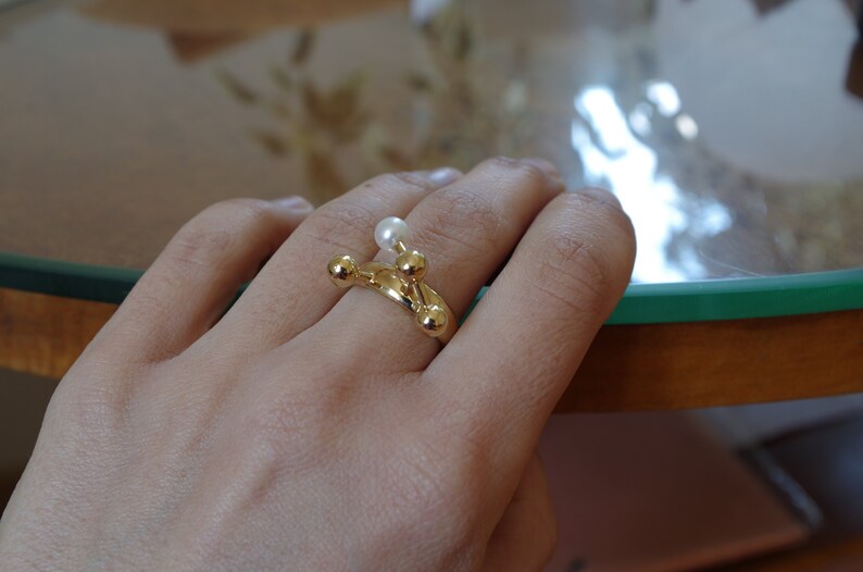 Geometric Ring in Gold-plated Silver with Pearl, Modern Spheres Ring, Design Jewelry image 5