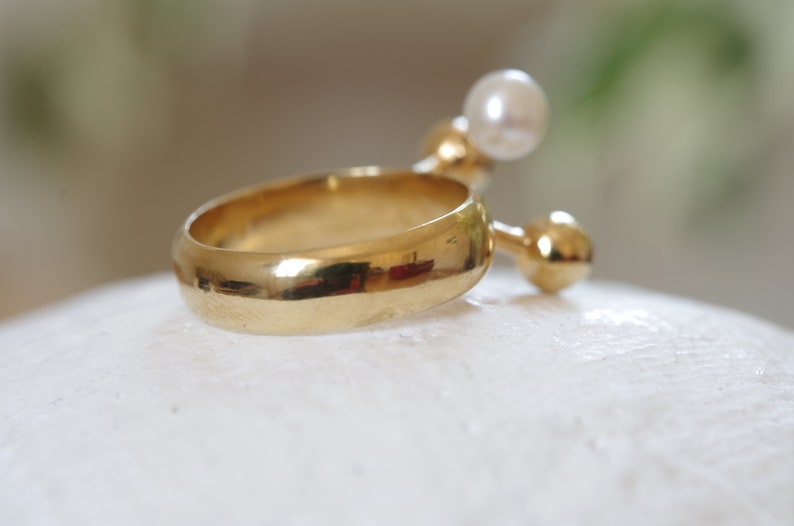 Geometric Ring in Gold-plated Silver with Pearl, Modern Spheres Ring, Design Jewelry image 9