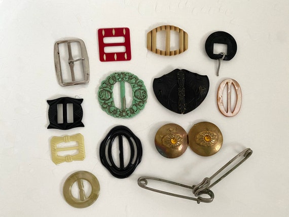 Lot of 20s / 30s / 40s / Belt Buckles / Thirteen P