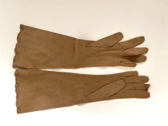 1950s Deadstock Long Brown Kid Eyelet Opera Glove… - image 4