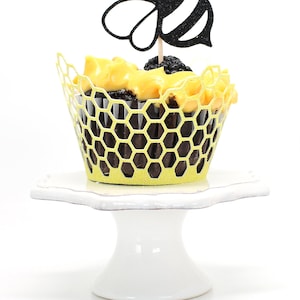 Honeycomb Cupcake Wrappers - Bumble Bee Birthday. Bee Party Decor. What Will It Bee Baby Shower. Mommy to Bee Party. 1st Bee Day.