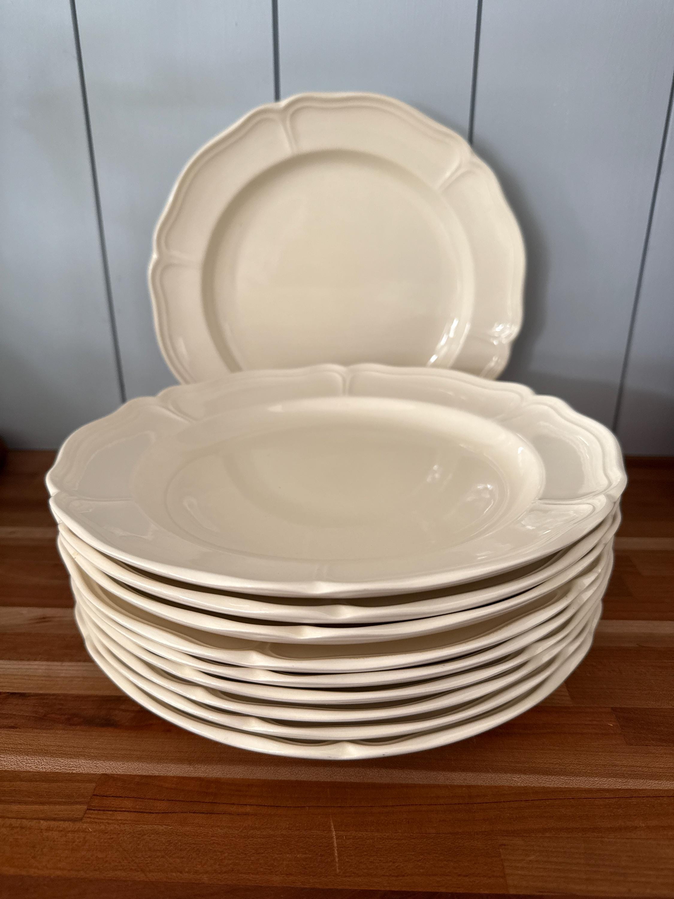 Wedgwood Queen’s Ware (sold  in sets of five) 10 available