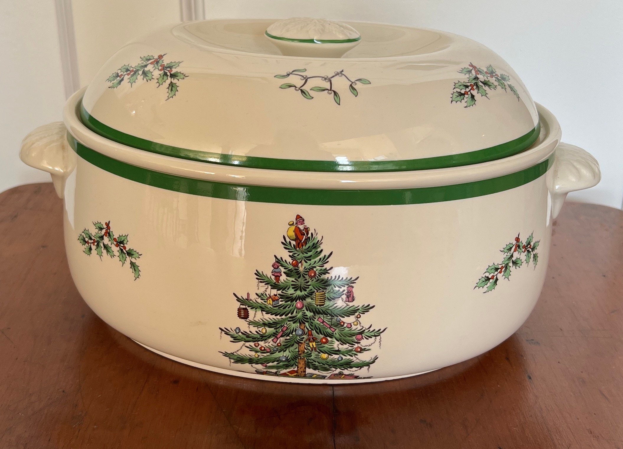 Spode Christmas Tree Square Baker | 10 Inch Baking Dish for Serving  Lasagna, Casserole, and Vegetables | Made from Fine Porcelain | Microwave  and