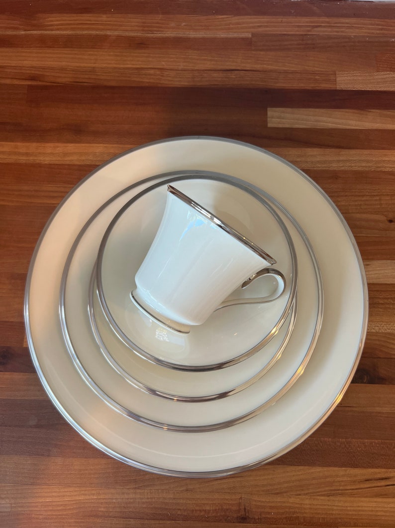Lenox Solitaire Place Setting - Thumbnail 5
