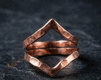 Handmade Hammered Copper Chevron Ring, Rustic V-Shaped Stacking Band (7th Anniversary Gift)