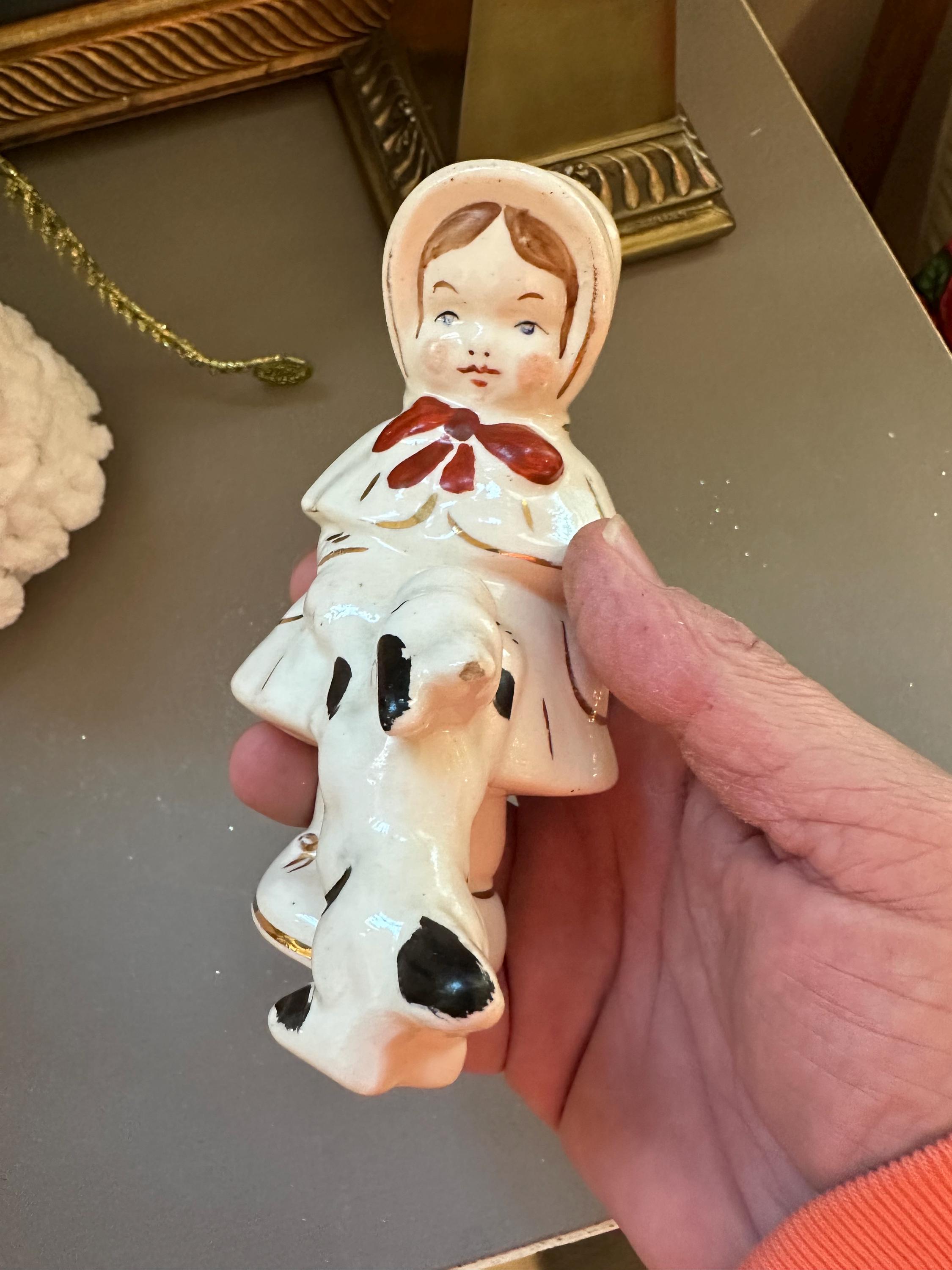 ヴィンテージ セラミック製 冬の少女と子犬の置物 - Etsy 日本