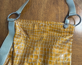Brighton Gold Reptile Handtasche