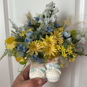 Vintage Japan Keramik Ruben’s Baby Booties Floral Planter w Arrangement