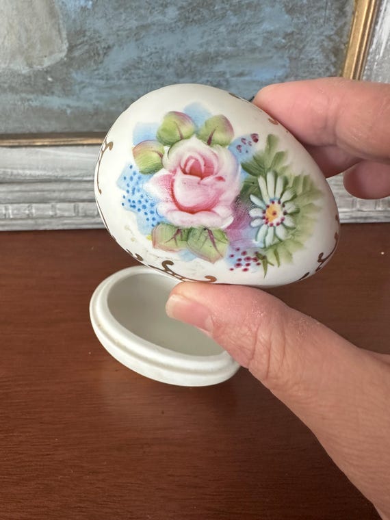 ヴィンテージの陶器製卵型ペイント小物入れ - Etsy 日本