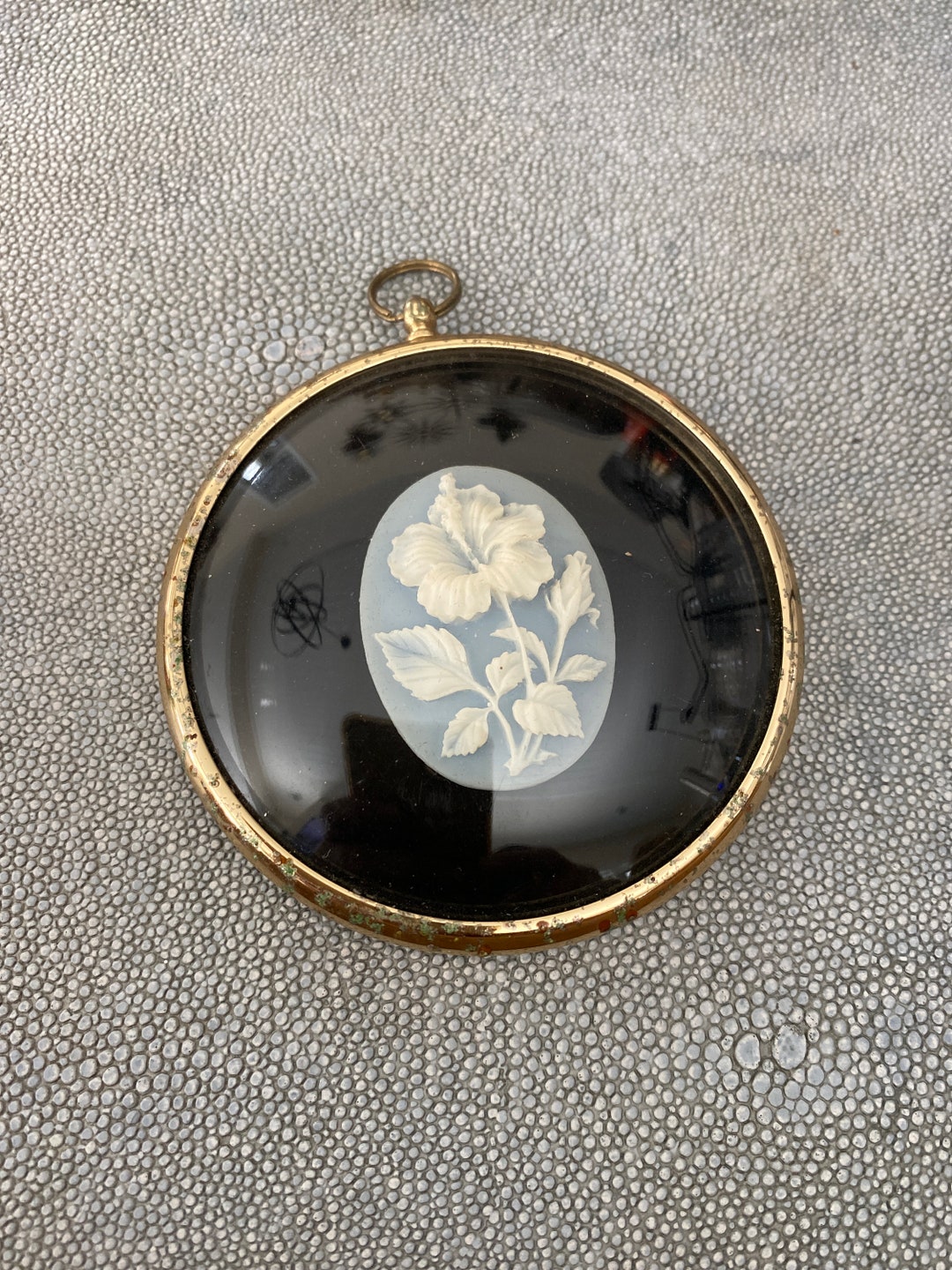 Buy Vintage Peter Bates Hibiscus in Cameo Online in India - Etsy