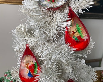 Lot of 4 60’s Vintage Christmas ornaments Red
