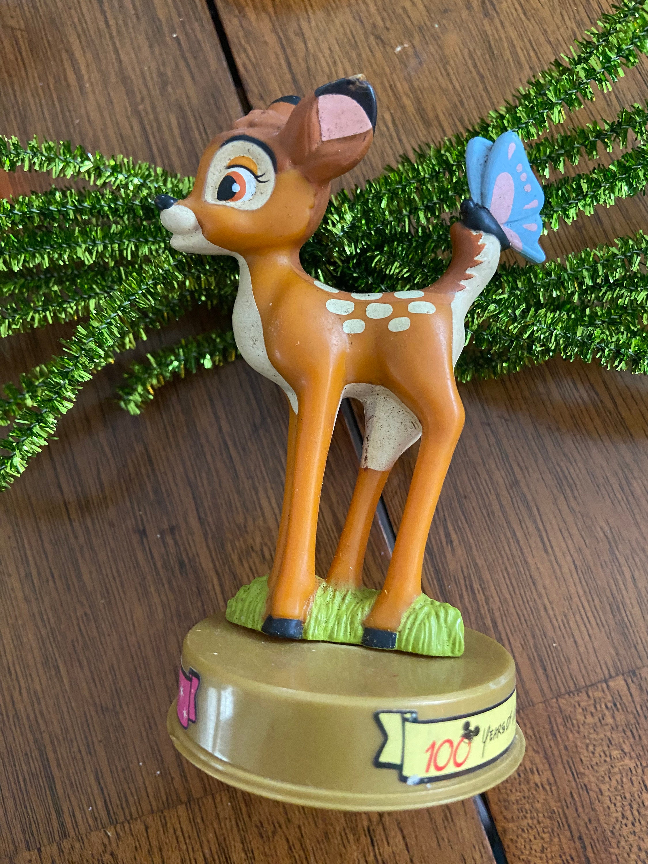 コレクター向けバンビのフィギュア - Etsy 日本