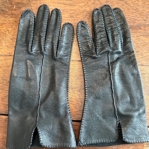 Vintage leather hand sewn gloves