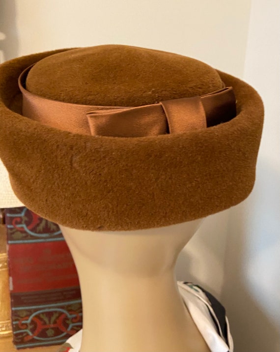 Vintage pillbox designer hat - image 2