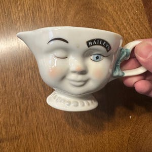Vintage Limited Edition 1996 Baileys Irish Cream Ceramic Creamer