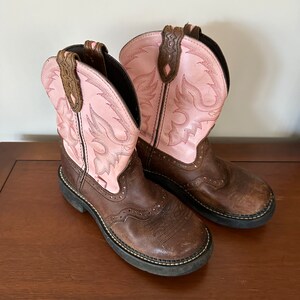 Vintage roze Justin-cowboylaarzen voor dames 6,5
