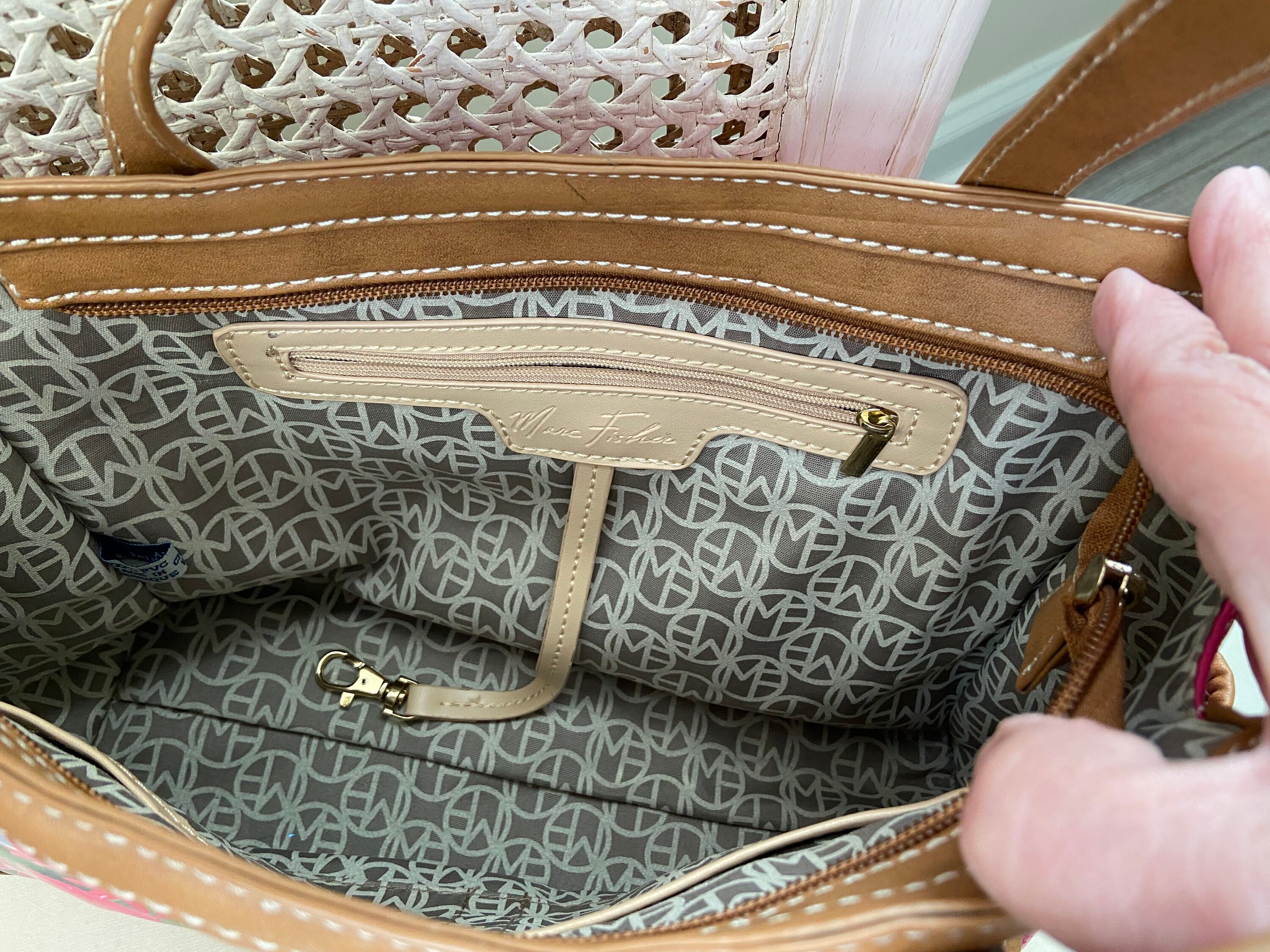 Marc fisher handbags & purses deals