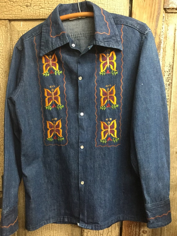 denim shirt with pearl snaps