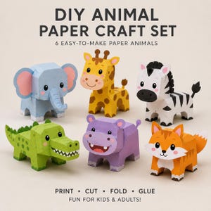 Può includere: Un set di bricolage in carta con sei animali: un elefante blu, una giraffa gialla, una zebra bianca e nera, un coccodrillo verde, un ippopotamo viola e una volpe arancione. Testo: DIY ANIMAL PAPER CRAFT SET, 6 EASY-TO-MAKE PAPER ANIMALS, PRINT • CUT • FOLD • GLUE, FUN FOR KIDS & ADULTS!