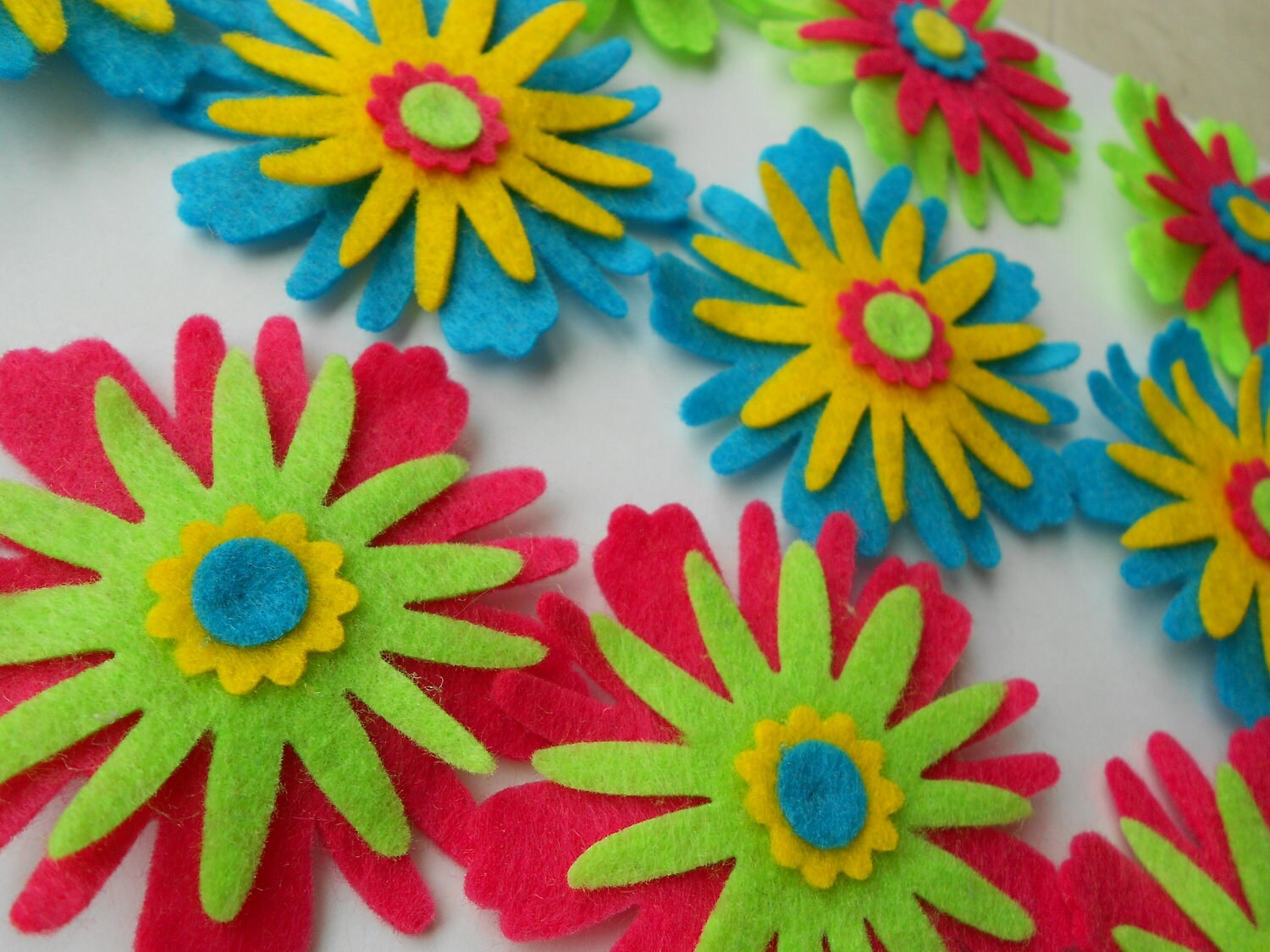 12 felt flower felt crafts in neon colors yellow Etsy