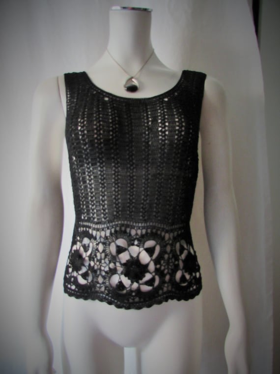 Womans Crop Top Trendy  Crocheted Black  Small Sle