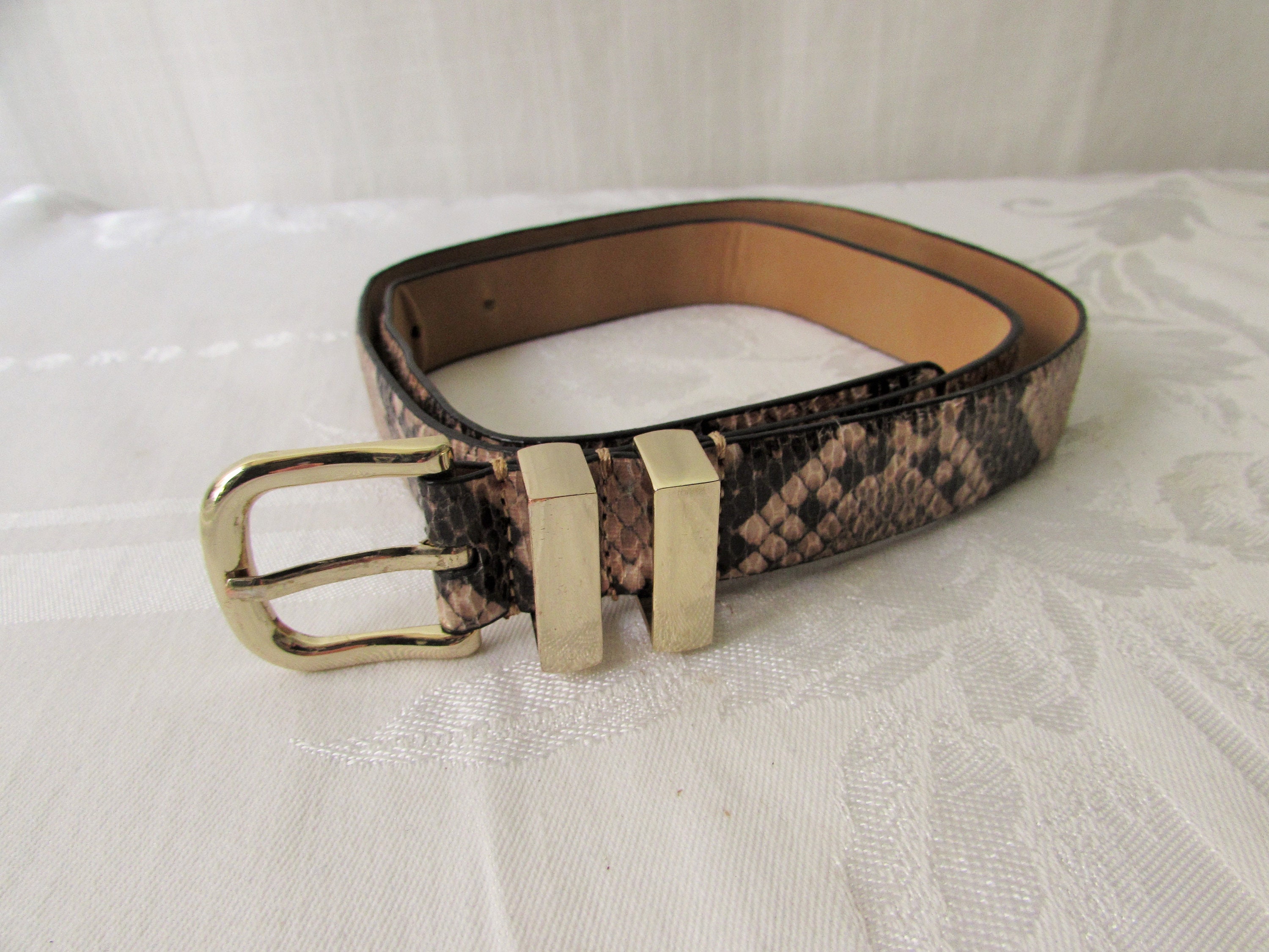NWT Ann Taylor leather faux snakeskin belt small Ann Taylor skinny faux snakeskin belt sz S. Genuine leather  main image 3