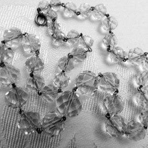 VINTAGE CRYSTAL NECKLACE 1950s Austrian cut crystals Chocker image 4