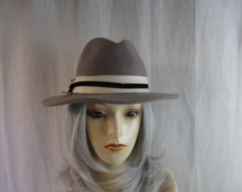 Chapeau fedora en laine gris pour femme (attaque au chapeau) tendance/chapeau sophistiqué