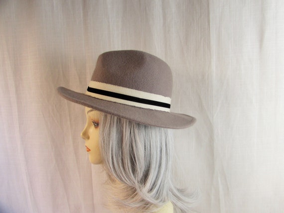 Womans Gray Wool Fedora maker (Hat Attack) Fashio… - image 9