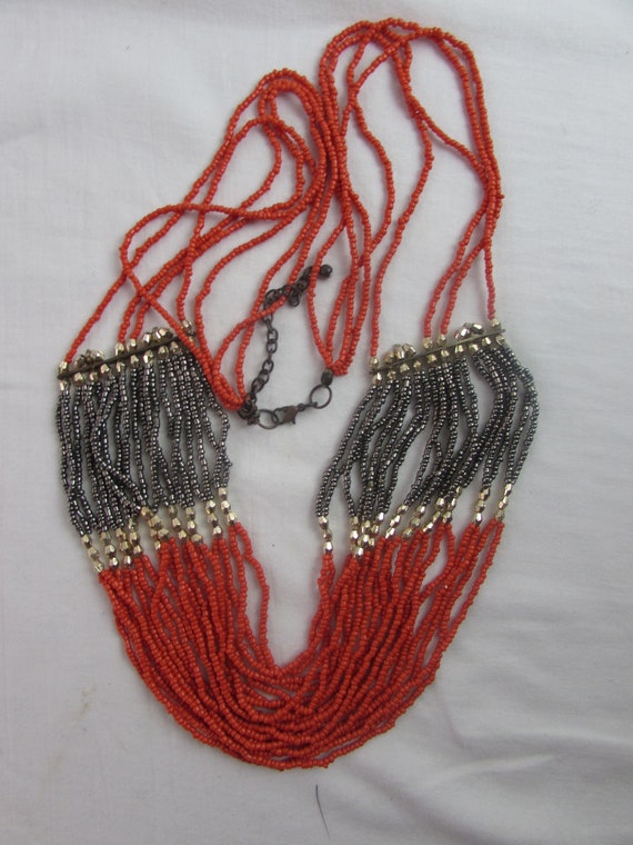 1980s Orange and silver beaded necklace 24 strands - image 6