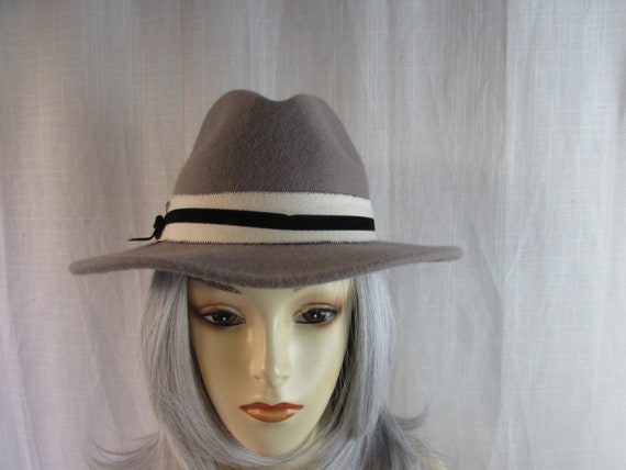 Womans Gray Wool Fedora maker (Hat Attack) Fashio… - image 4