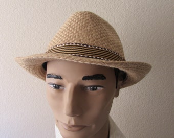 The Nature Company Sierra Hat. John Muir Collection, Khaki  display picture 3