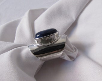 RING Large Statement Ring size 7 Boho fun silver and blue