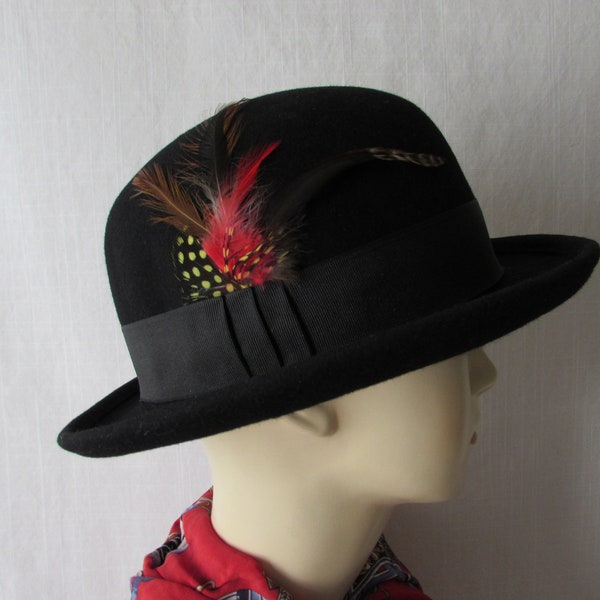 Chapeau Noir Derby plumes bande Laine haute couture Séance photo hiver sophistiqué Femmes HAT