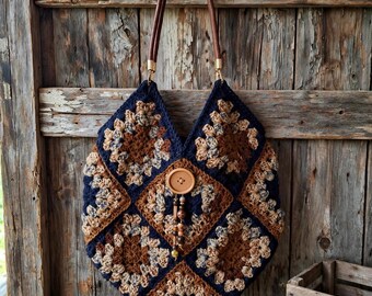 Beautiful handmade crocheted bag, fully lined with matching handle and Embellishments, free shipping