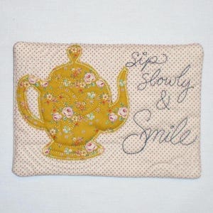 Teapot Mug Rug-Polka Dot Background with Gold Floral Print