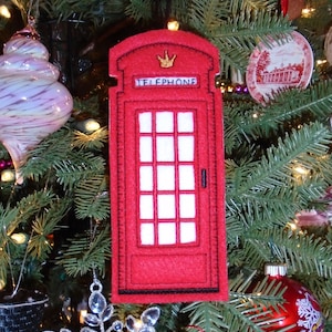 Felt Ornament-London Phone Booth