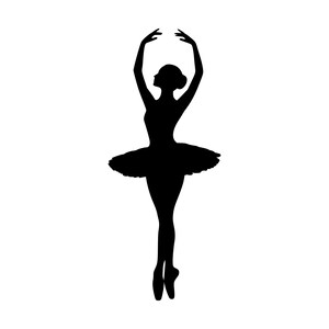 Pode incluir: Uma silhueta preta sólida de um bailarino em uma pose clássica. A figura é mostrada na ponta dos pés com os braços levantados em uma posição arredondada acima da cabeça, vestindo um tutu tradicional que se estende horizontalmente da cintura.