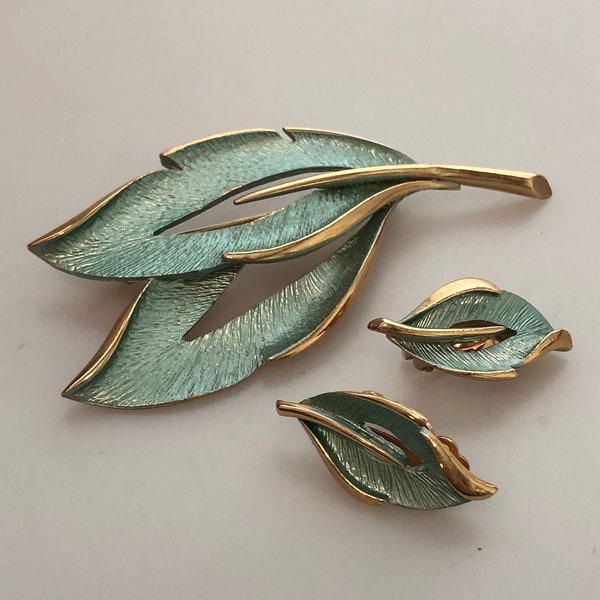 1960s Vintage BROOCH & EARRING Set Enameled Leaf Pin and Clip on Earrings Old Store Stock Jewelry Set Never Worn