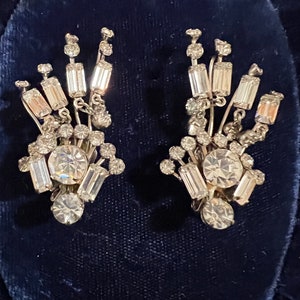 FABULOUS 1950s Vintage RHINESTONE Ear Climbers with DANGLES Clear Rhinestones in Silvertone Metal 2" Clip On Earrings Mid Century