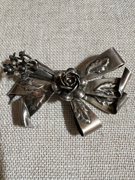 Vintage Hobe Sterling Silver Bow Brooch
