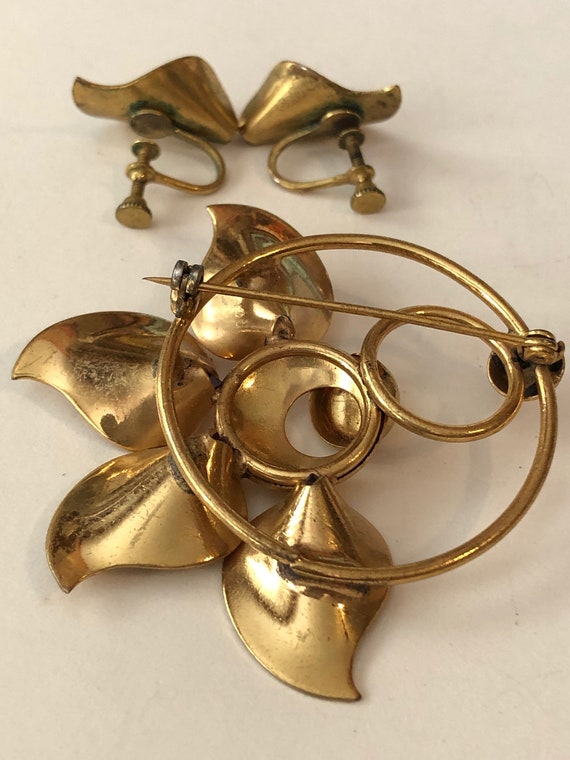 1940s/50s Vinatage LILY Brooch and Earring Set STYLIZED