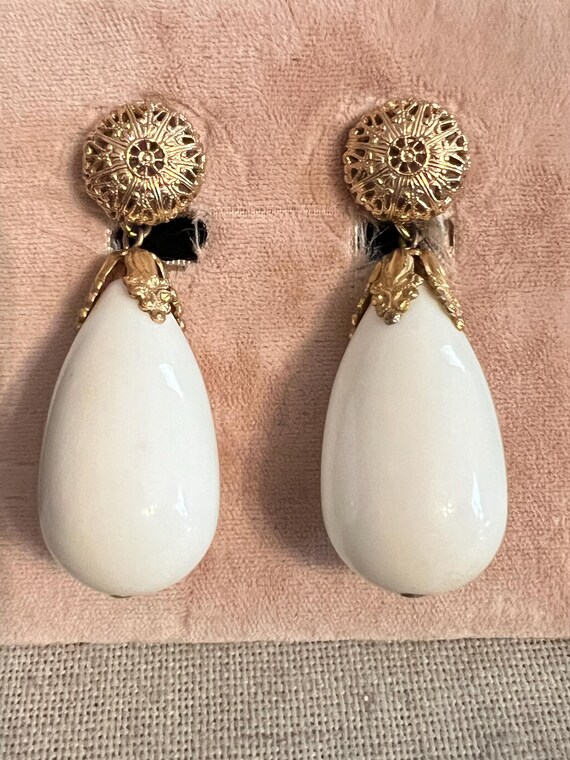 1960s Napier White Acrylic Drop Earrings: Vintage Gold-plated