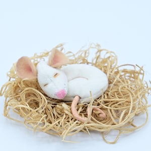 Sleepy Mouse | Vintage Style Mouse | Cute Mouse | Made to Order