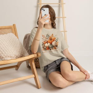 Camiseta de calabazas, paz y gratitud / Camiseta con ilustración de calabaza otoñal
